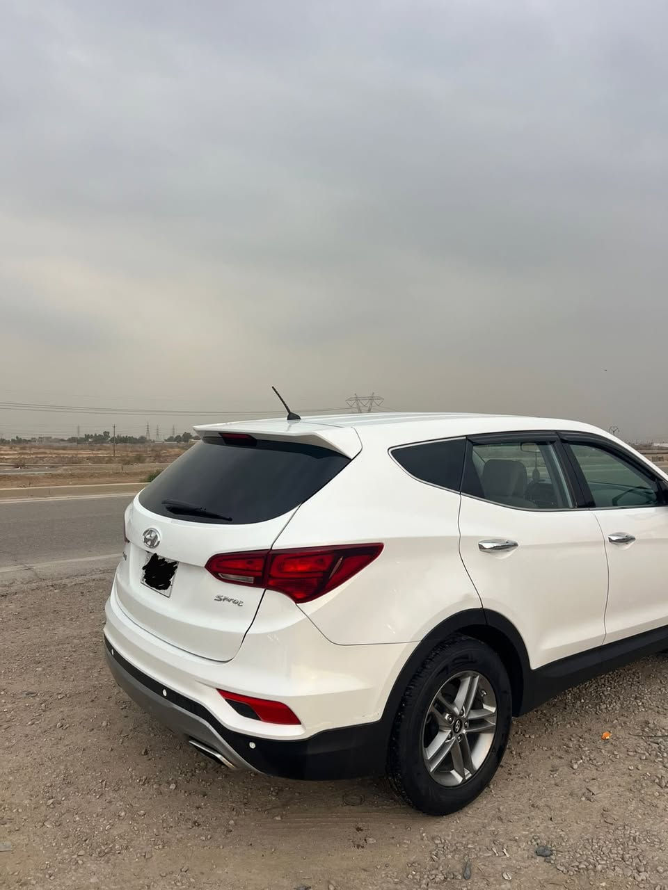 سنتافي موديل2018
محرك 4 سلندر 2400
سونار موجود
ماشية 57
السعر 160وبيها مجال 
الاستفسار 
***********
