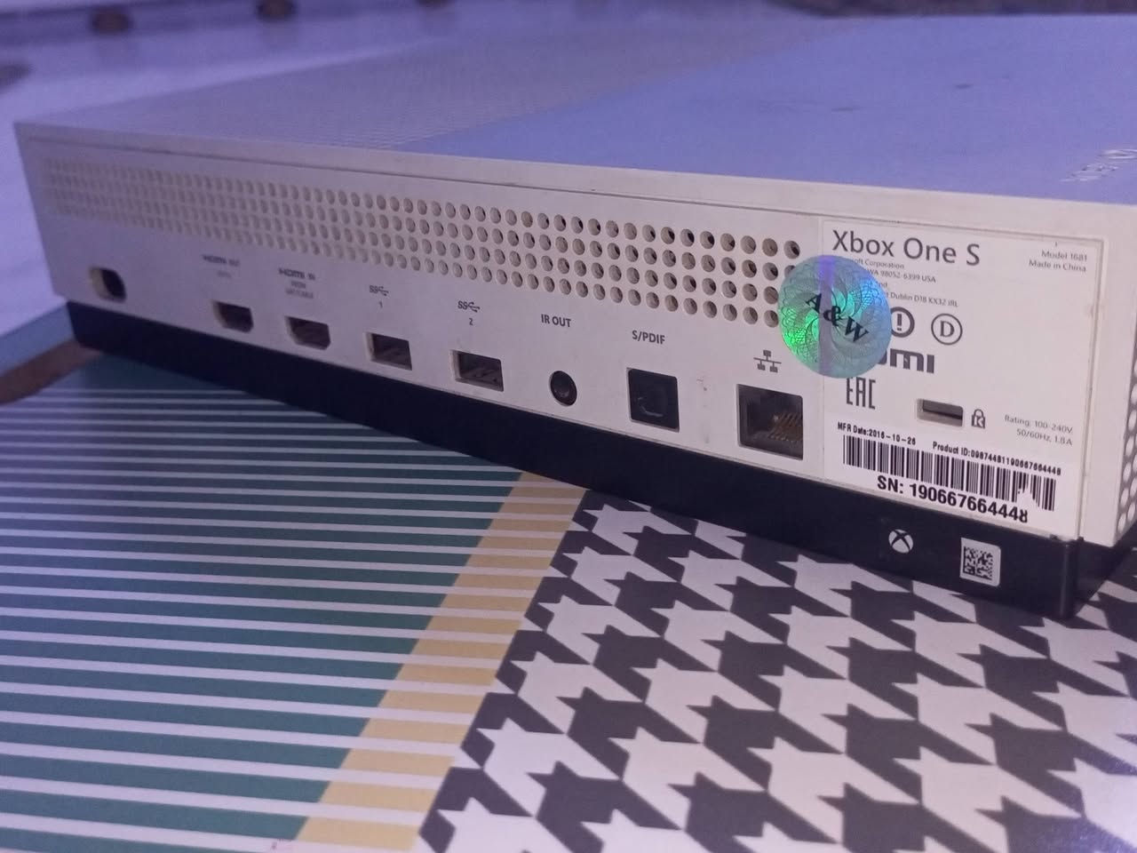 Xbox one s
كامل ملحقات ويا 2جوستك وگيم باس سنه (حساب مشترك)
مساحه 500گ 
نظيف ما مفتوح بالشرط 
اليد الاخضر مال سيريس اصلي 
مكان كركوك دوميز 
السعر 170 بي مجال 
خاص موجود✅


**إذا كنت صاحب هذا الإعلان وتريد حذفه لأي سبب، رجاءا أرسل رسالة إلى الدعم الفني**