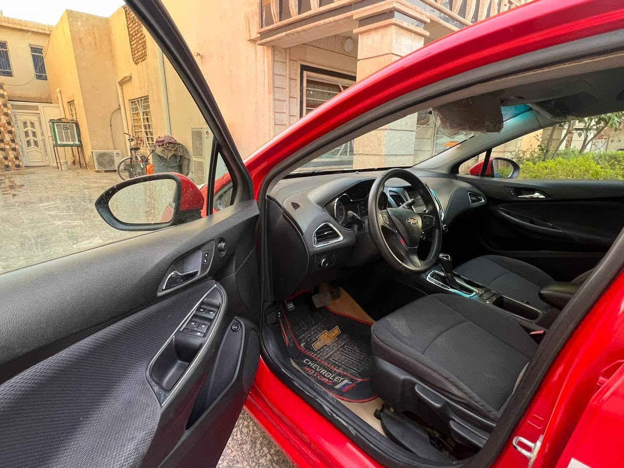 🚘 للبيع أو للمراوس – شوفر كروز 2019 LT
📍 المكان: الكوت
📋 رقم واسط

🔹 موديل 2019
🔹 فئة LT
🔹 وارد أمريكي
🔹 محرك 1.4 تيربو
🔹 كير أوتوماتيك 6 سرعات
🔹 شاشة + كامرة خلفية
🔹 تحكم ستيرن
🔹 مثبت سرعة
🔹 مكيف ثلج
🔹 زجاج ومرايا كهرباء
🔹 وياله ألمنيوم

الإضافات:
✅ الكازكيت مبدل جديد
✅ صدر السيارة جديد
✅ تايرات جدد
✅ باتري ستوني شادة

الملاحظة الوحيدة:
حساس الشوته والفيشة مالته يحتاجن تبديل، وفلوسهن محسوبات ومنزلات من سعر السيارة.

💰 السعر: 79 وقابل للنقاش البسيط ويا المشتري الجاد.

📞 للاستفسار واتساب أو اتصال:
***********

