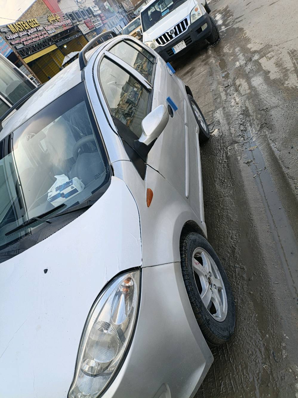 سلام عليكم سياره شيري موديل 2013
رقم ديالى دولي تحويل بغداد موجوده بغداد 
مكينه كير خير من الله تبريد ثلج صرف تبخير ماكو تخم تاير شاشه كبيره  كامره سياره حلو سعر مناسب