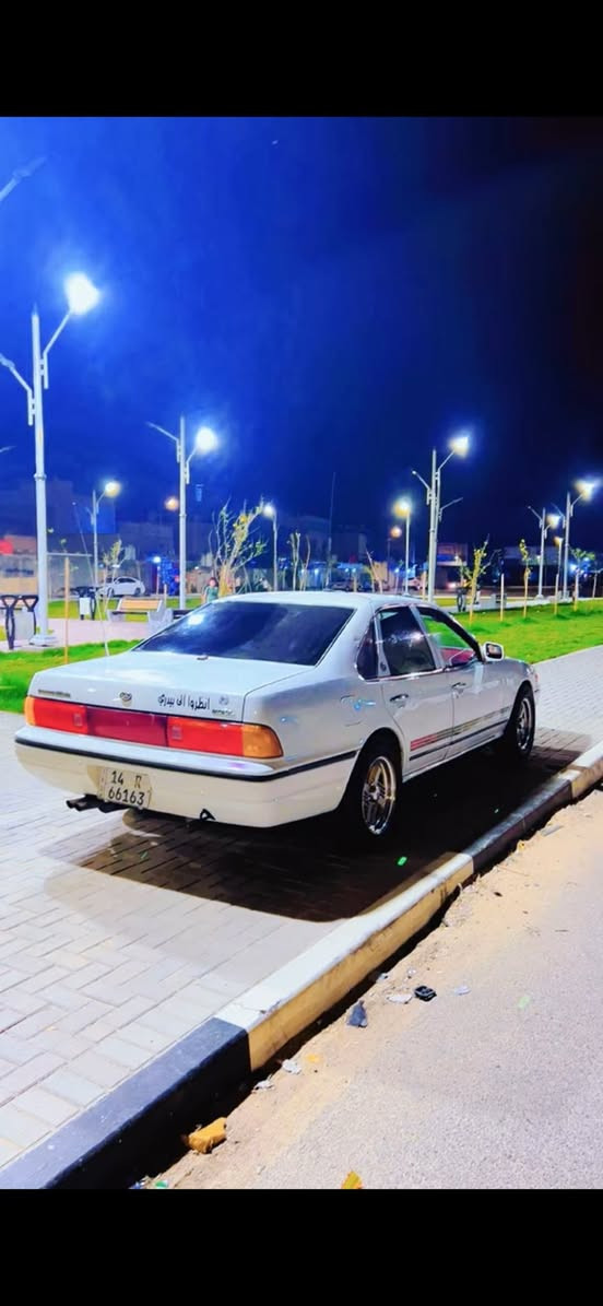 سلام عليكم نيسان التيما للبيع مديل 1991 كير ومحرك 3000 كلاص كفاله سيارة بلاد بلاد تبريد ثلج ❄️ تخم تاير جديد حداده100/100 سيارة جاهزه كهربائيات كله جاهزه العنوان البصرة الزبير   السعر 50 الاستفسار ***********
