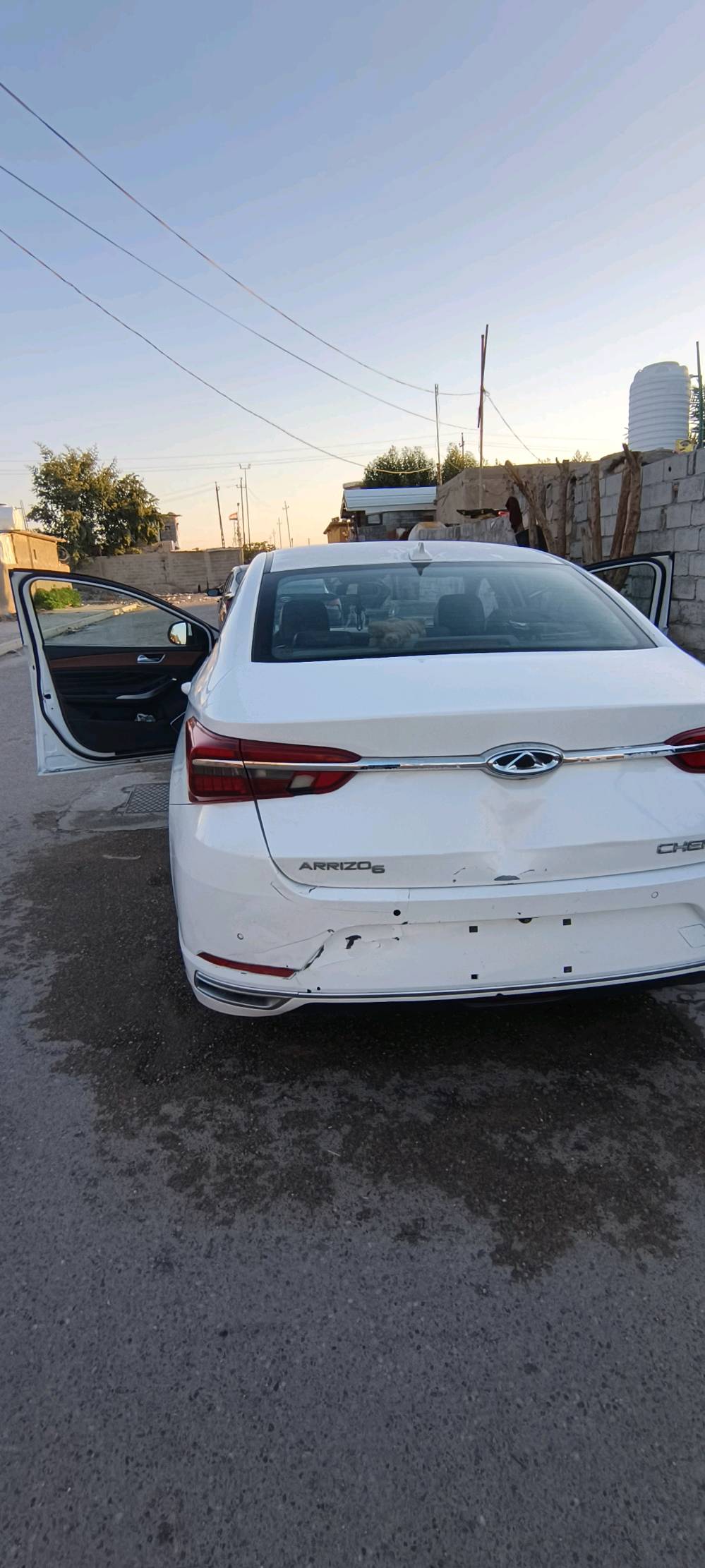 بغداد الدورة  / السياره شيري اريزو ٢٠٢٠ فول مواصفات / بصمه تشغيل و بصمه أبواب وتشغيل عن بعد وتحكمات المري من البصمه حساسات شاشه /كوشنات جلد لونين تبريد قطعتين //محرك ١٥٠٠تيربو  //ويل ١٧ ليت زنون //وبعد هواي مواصفات بيها  /فتحة سقف 