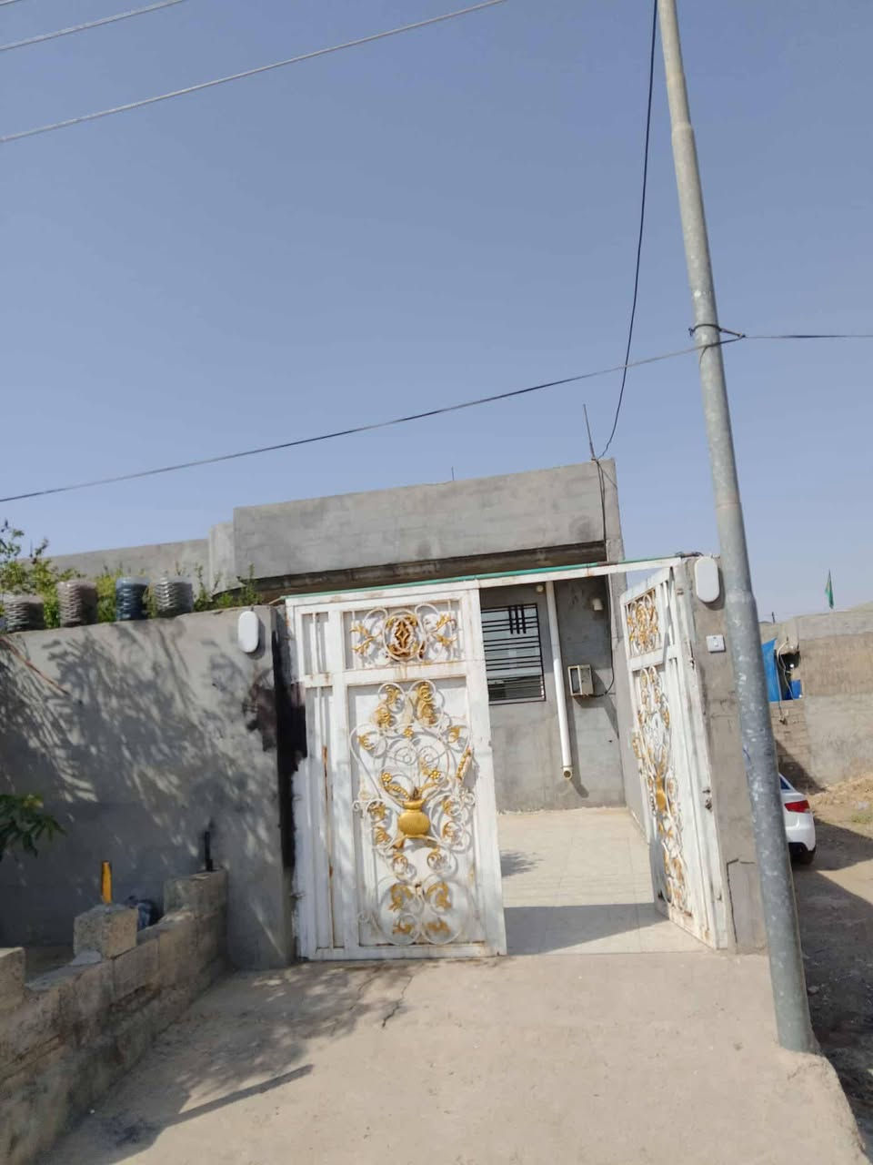 بيت للبيع بختياري   الثاني جوه
200متر
فول سراميك وسقف ثانواي  
الاستفسار اتصل ***********
