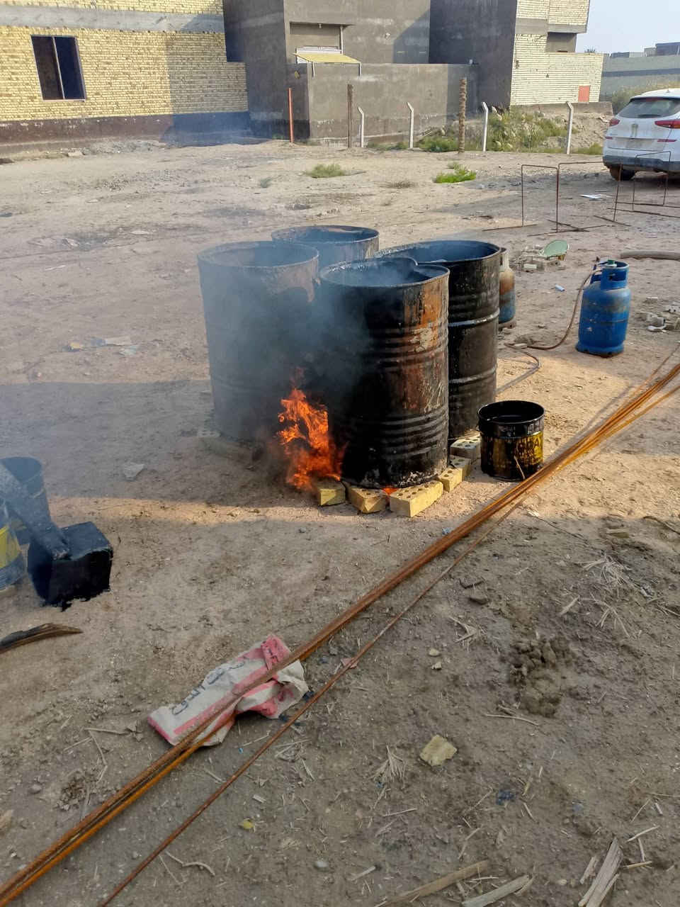 تزفيت لسطوح ولبتلوات بسعار مناسبه جدا مع تنضيف لصطح بلبلور لهواه ماده لفلانكوت زفت دوره شغل درجه اولى ***********
