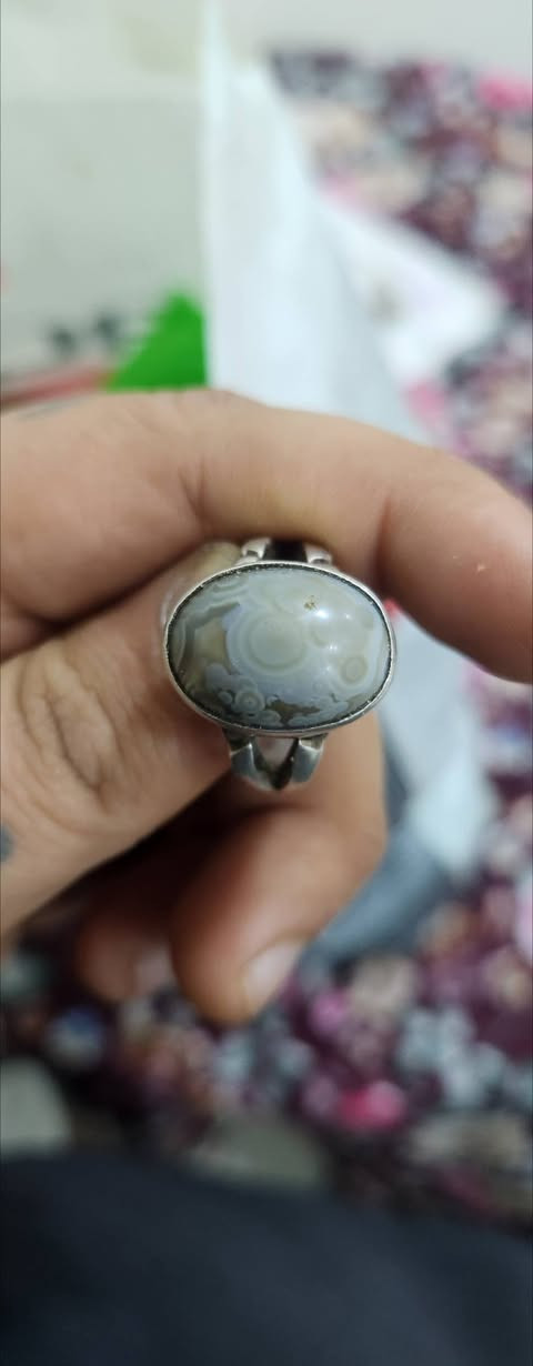 السلام عليكم محبس فضه925 صياغه ثكيل سليماني قديم كلش مصور للبيع موجود توصيل لجميع المحافظات العراق


**إذا كنت صاحب هذا الإعلان وتريد حذفه لأي سبب، رجاءا أرسل رسالة إلى الدعم الفني**