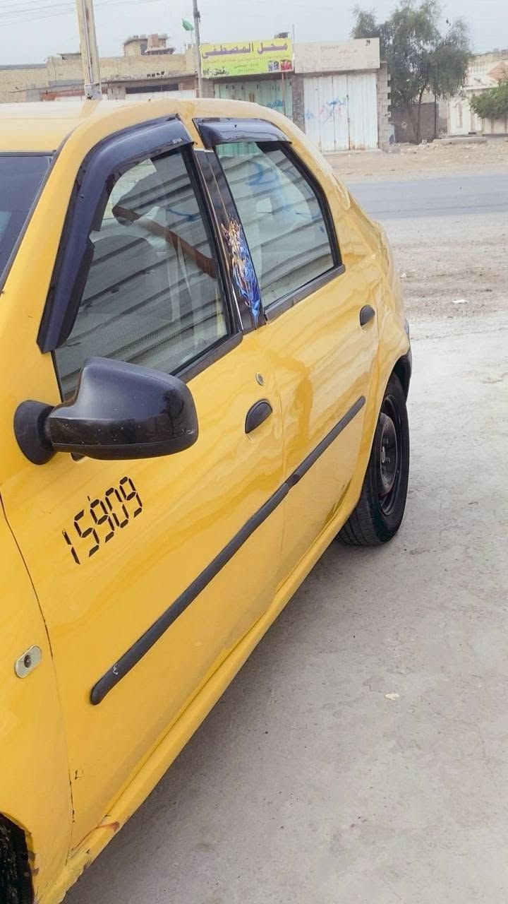 سلام عليكم رينو للبيع موديل الفين وتسعه مكاني ديالى الغالبيه السعر  37  وبيها مجال ***********
