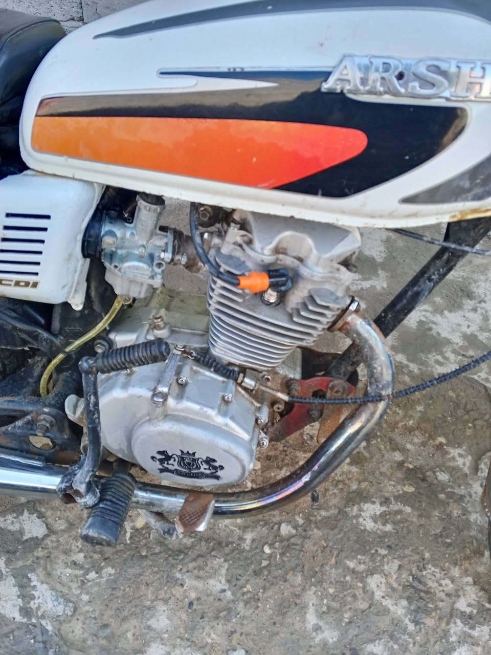 سلام عليكم اخوان دراجه 4كير نضيفه نقصها يدات مال سكليتر وبلك فقط وشغل وطلع مجفته قبل يوم عنواني بغداد بوب شام سعر 450وبيها مجال


**إذا كنت صاحب هذا الإعلان وتريد حذفه لأي سبب، رجاءا أرسل رسالة إلى الدعم الفني**