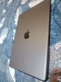 ايباد ٧ • نضيف • مكفول