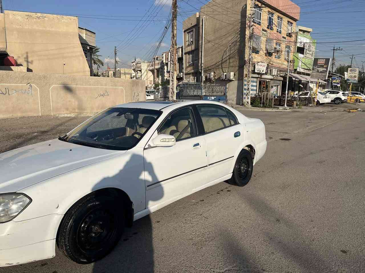 السلام عليكم عندي شيري استره للبيع 2008 بيه طخه بالجاملغ الامامي مال جهت الصدر او بيه ضربه بالجنطه مالته السياره يرادله دبلات خلفيه مكينه كير تبريد كله جاهز غرفتها زينه السعر 41 او بيه مجال للشراي المكان صيطرت الشعب القديمه ***********
