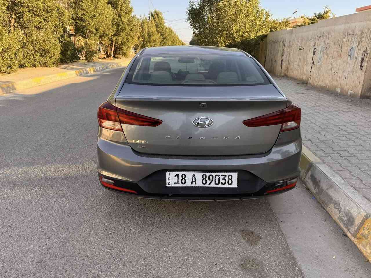 سلام عليكم 
النترا وارد امريكي 2019حادث امريكا جاملغ وبنيد وهنا بلعراق جاملغ نصبغ 
محرك 2000دوش كير ايتي المرغوب 
السعر ١٢٥وبيه مجال بصيط 
مكان كربلاء حي العامل 
***********
