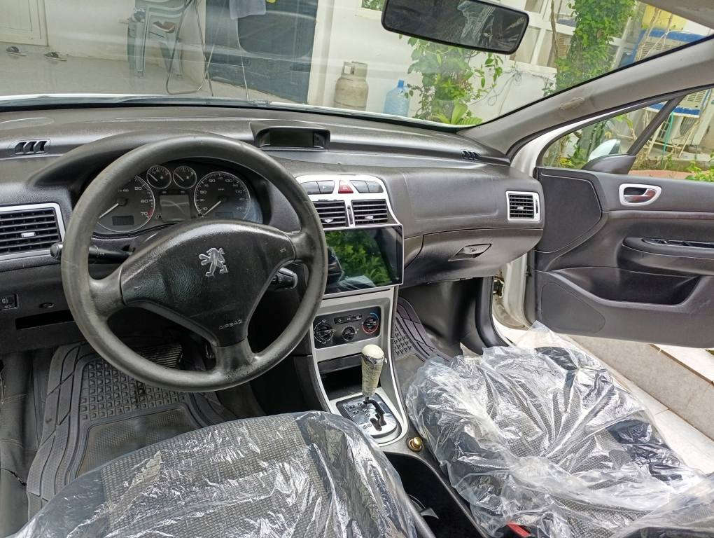 سلام عليكم , سيارة بيجو موديل 2006 رقم كركوك مشروع وطني بدون ضربة , امامي والخلفي كبس شرط كير و محرك و شرط غرامات والتحويل , سيارة كير اوتوماتيك , مكان السيارة كركوك شوراو ,رقم الهاتف ***********
***********,سعر السيارة ٦٥ ورقة و بي مجال كركوك, العراق
