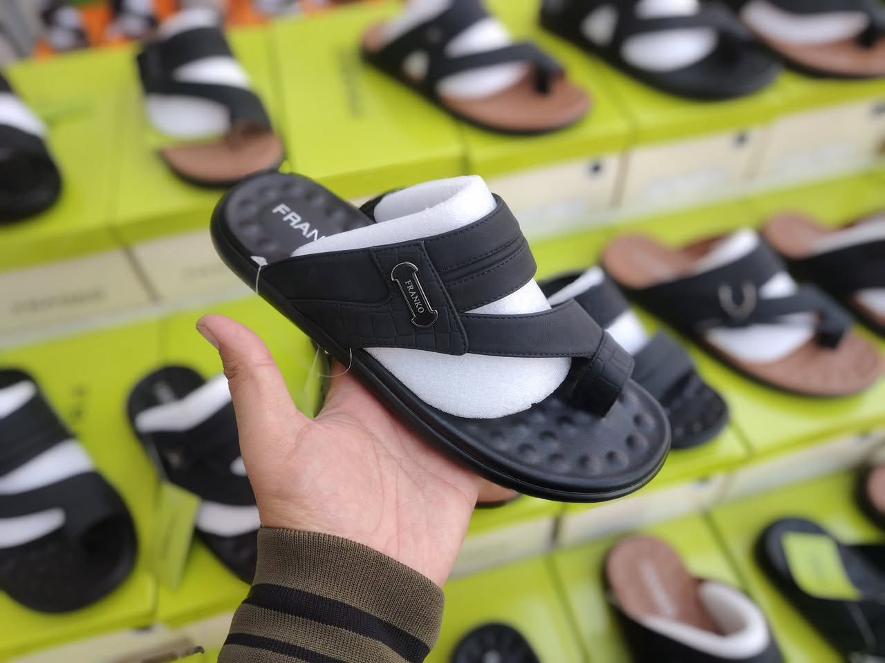 شلعه 100 كرتون الكرتون 8 قطع سعر 70


**إذا كنت صاحب هذا الإعلان وتريد حذفه لأي سبب، رجاءا أرسل رسالة إلى الدعم الفني**