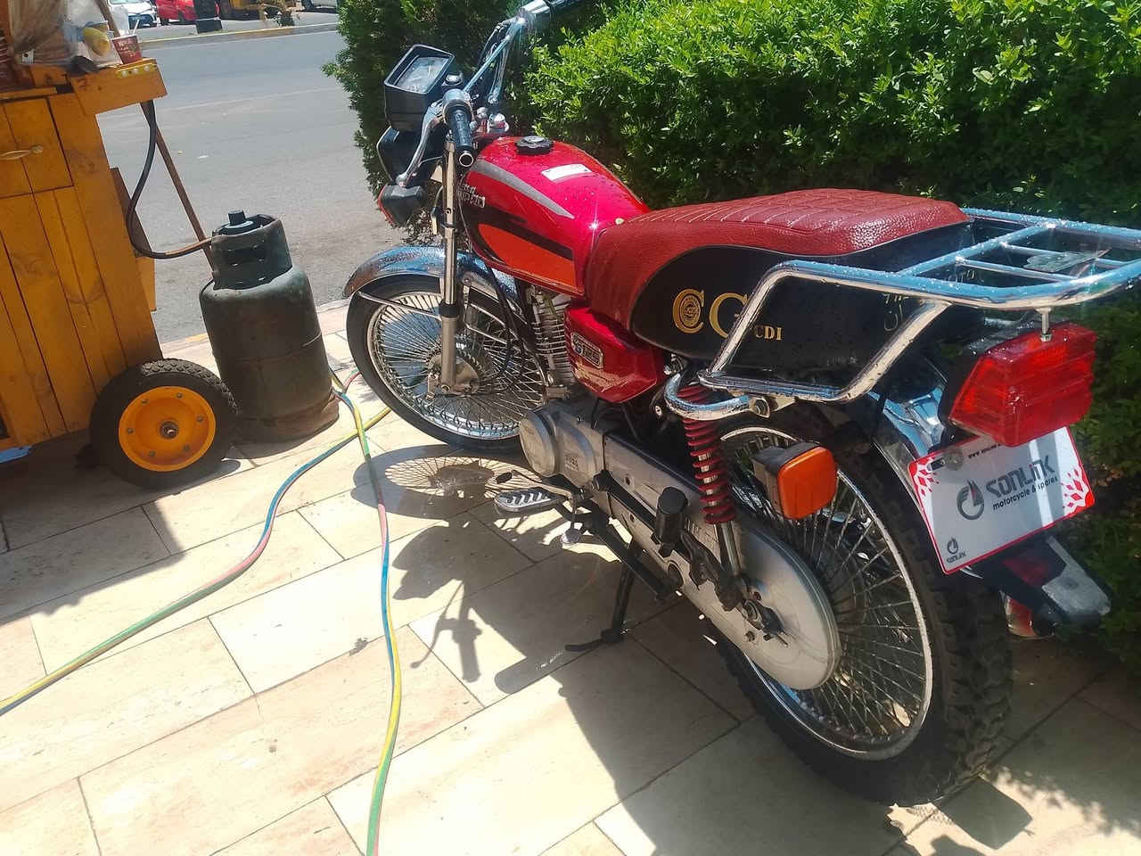 البيع موديل 21  سعر 425 بي مجال قليل


**إذا كنت صاحب هذا الإعلان وتريد حذفه لأي سبب، رجاءا أرسل رسالة إلى الدعم الفني**