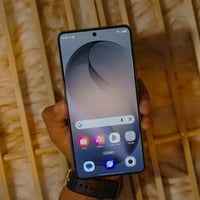 Samsung Galaxy S26 Ultra الجهاز الاقوى من شركة samsung  التخزين : وأحد...