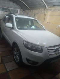سنتافيه البيع مكلف ب نشر 2012مصبوغ عام جماليه رقم ابو سياره 0771514264...