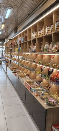 فاترينات • درجة أولى • للبيع