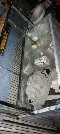غراض مطعم غير مستخدمه  طباخ عدد 2 دفايه طعام  بلانك عدد 10 مع الغطاء  ...