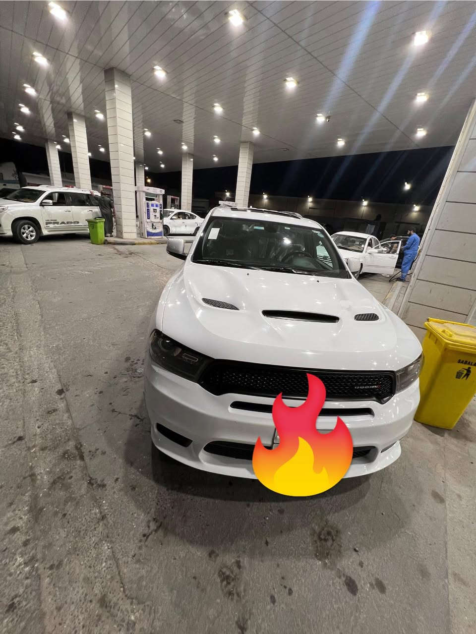 السلام عليكم ورحمة الله وبركاته
الهم صلي على محمد وآل محمد 
كل الحب والشكر والتقدير 
دوج دورنكو 
م 20
جي تي 
خليجي مكفوله 
ماشيه 61 الف
سياره جديده ما بيه اي نقص 
فول موصفات جي تي 
فتحات بنيد 
3 شاشات 
هوايه موصفات 
فتحه سقف 
توقف ذاتي 
داخل جلد بيجي 
6 ستندر 
تشغيل عن بعد 
معروفه الموصفات جي تي 
العنوان البصره عشار 
للاستفسار ***********
اخوان السياره جدا نظيفه وناعمه بالعافيه على تكون من نصيبه
