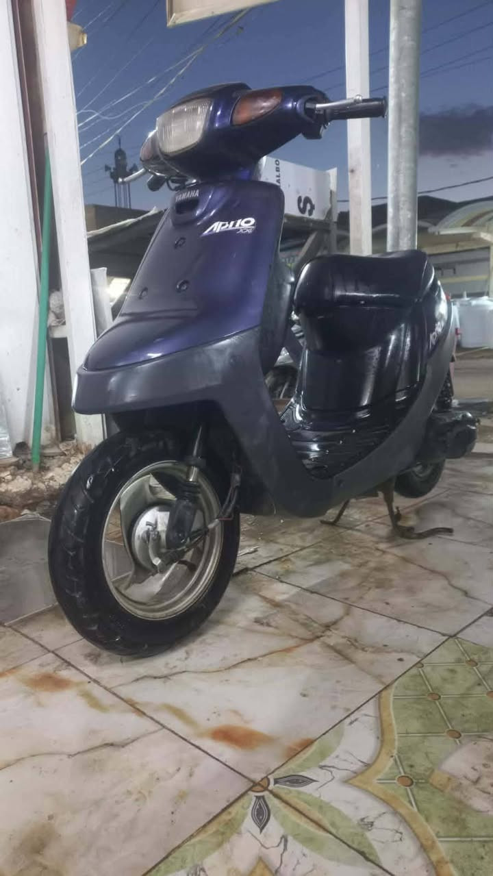 السلام عليكم  دراجه للبيع كله بلاديه  
٣٥٠ وبيه مجال مكان نجف المناذره مامتواجد عل فيس ***********
