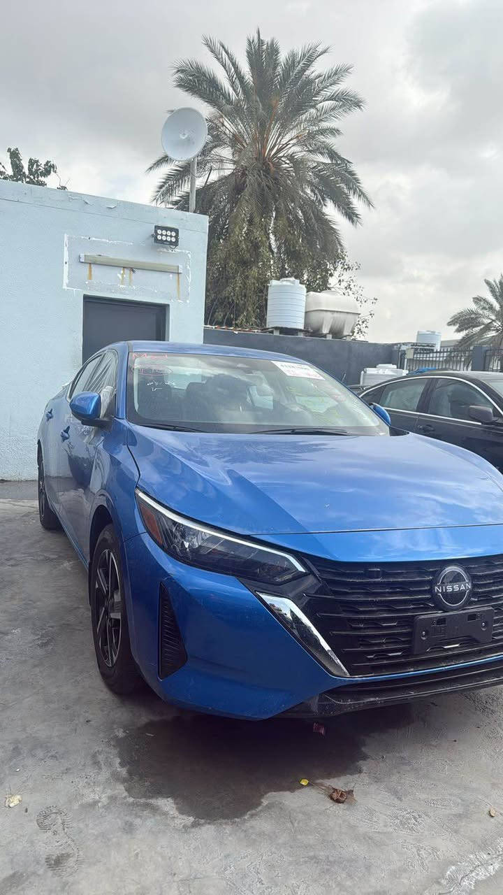 السلام عليكم من رخصة الادمن المحترم 
للبيع سنترا ( 2025 ) SV لون ازرقّ جويتي 
              ( حالياً في دبي ) 
حادث فقط صندوق ودعامية بدون ايرباك
وياهه صندوق ودعامية نفس اللون وبراكيت وروس براكيت 
( بدون تصليح ) 
ماشية 3000 زيرو 
السعر ( 98 ) ورقة بدبي 
نقل وكمرك ورقم اربيل تكلفة ( 38 ) ورقة 
***********
مكاني بغداد القادسية بغداد, العراق
