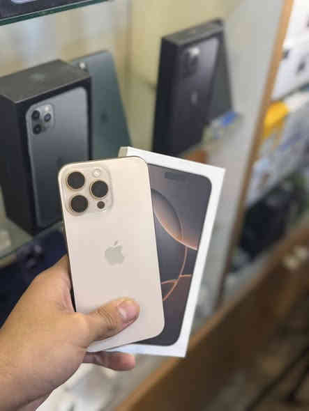 16 برو ماكس 
بطاريه 100
ذاكره 256 
جهاز نضيف ما بي اي خلل 
فقط فطر صغير بسيط ما مئثر مثل ما موضح بصوره 
كارتونه مطابقه 
السعر 1245
العنوان شهداء السيديه 
***********
