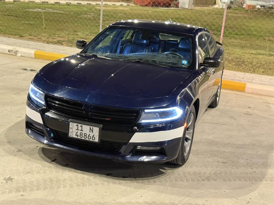 السلام عليكم
جارجر موديل 2017 لون حبري sxt كير مكينه كفاله 
ماشيه 126 استخدام شخصي 
صدر خلفي امامي جديد تخم تاير جديد 
تبريد قطعتين كنشات جلد كهرباء وخزن ميموري 
كامره بلاد دواره  تشغيل عن بعد. تحكمات . مري قلاب 

& علما السياره بدون اي ضرر او تبديل فقط الجاملغات الاماميه مفتوحه كلها ليبل واحد وبدون ايربالك 
بغداد بااسمي تحويل مباشر 
بيع فقط ..
السعر 195 وبيها مجال 
مكان واسط / المركز 
0 774 660 0814
