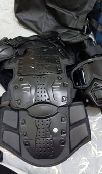 درع جديد كامل للبيع السعر 60 وبيه مجال للطيبين هاتف 07728425034