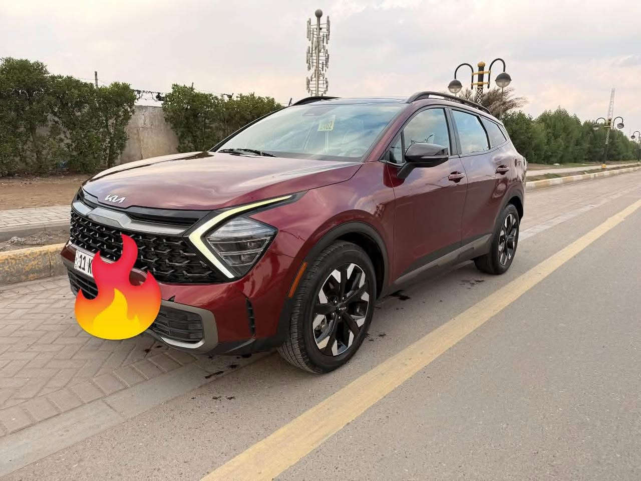 سلام عليكم سياره سبورتج البيع 
فول مواصفات سياره خير من الله 
بيها بارد بل جاملغ عكس السايق 
والسعر ١٨٥ 
الرقم
 ***********
المديل ٢٠٢٣
ملاحضه سياره حادثها غرق

