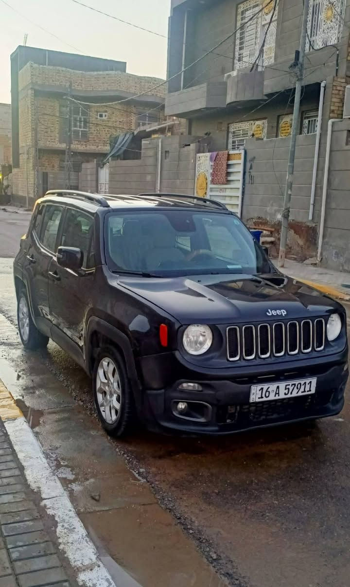 السلام عليكم جيب رنجيد فئة لاتيدو رقم دولي 2018 بأسمي محرك ٢٤٠٠ فول عدا الفتحه حادثهه جوملغ وبنيد بدون دواخل وبيهه مكانات صبغ السونار بالصور بيع او مراوس السعر ١٠٥ العنوان ديوانيه ***********
