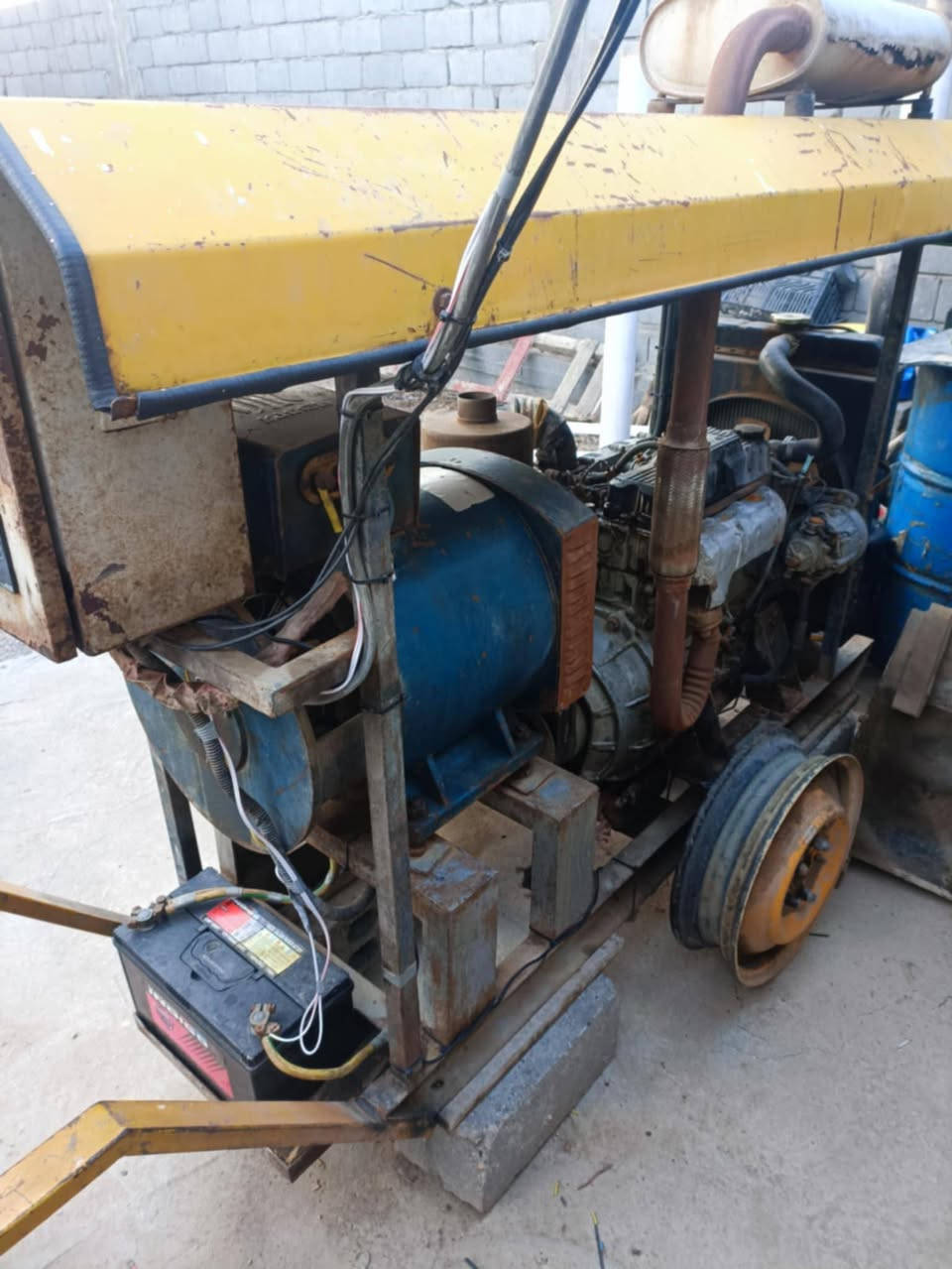 مولد نضيف وجديد لا تبخير ولا تنقيص للبيع ***********
***********
