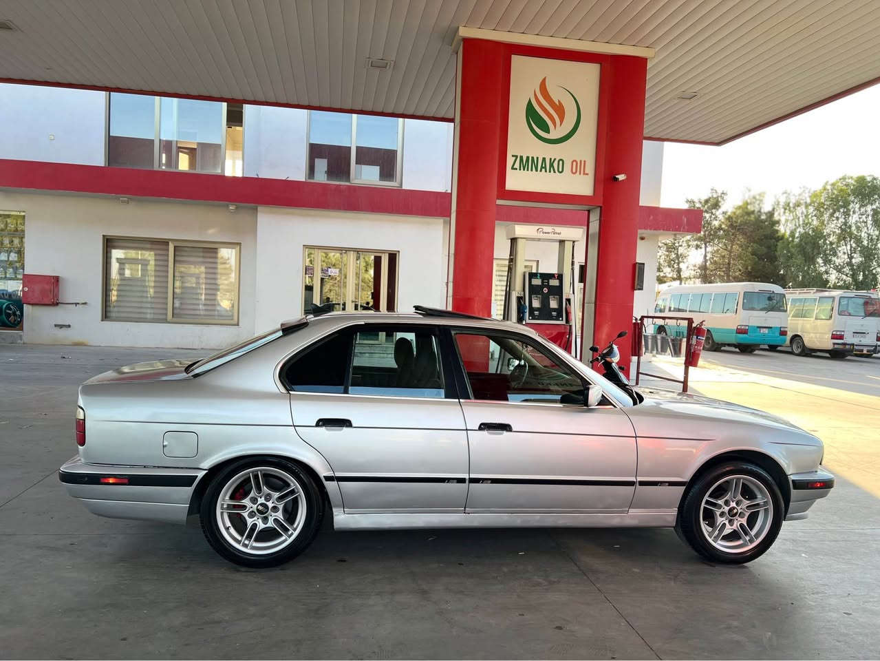 Bmw گێڕ عادی 520 
٥٤ گەڵا خوار هەموو بازاڕ 💣
( ۱٥ ) گەڵا خەرامەی لەسەرە دوای مەعمەلە بۆت ئەگێڕمەوە 😱

کۆبۆن بەنزینی هەیە⛽️ 

تاقانە و نازدار 📦
سەنەوی هەتا ۲٠۲۹ تازەیە
فول فول مواسەفات بەس گێڕ عادی ✅
سڵاید ✅
جلد ✅
هیتەر✅
لایت ئەڵقە✅

فول فولی گێڕ عادی ✅🔱
تاقم پێش و دوای تازە داگیراوە یەک چرکە
 بدۆزەوە ۱٠٠ $ببڕە ✅
٤ تایەو ویلی لۆک لۆکی لەسەرە ✅

چاڵ و سارد و شوختی نیە ڕێک شوشەیە 🔱
هەموو گیانی بەشەرت 🔱
زۆر زۆر لە ڕەسمەکان جوانترە 🔱

بیانوو بڕە سەیارەکە 🔱📦

سعری خوار هەموو بازاڕ ٥٤ گەڵا
 
تەحویل و بڕاوە و خەرامە بەشەرت 
٠۷٥٠۳٤۳٦۹۳٥
٠۷۷٠۸٤٠۹۱٥۲
ئەدمینی دڵ ❤️


**إذا كنت صاحب هذا الإعلان وتريد حذفه لأي سبب، رجاءا أرسل رسالة إلى الدعم الفني**