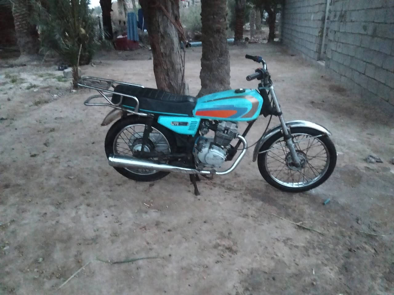 الدراجه للبيع ماناقصه أي شي كلك كلك السعر 325وبيه مجال المجان ناصريه سوك الشيوخ العساچره لاحد يراسلني هاذه رقمي ***********
