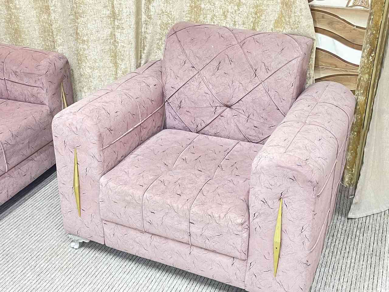 تخم 10 نفرات جديد تسكام صار شهرين من مسوي للبيع مكانه النجف شارع المطار الجديد السعر 350 وبي مجال ***********
