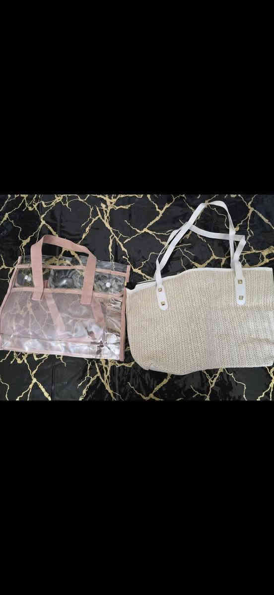 سلام عليكم مجموعة قطع ابيع شلع مع مجموعة من ملابس داخلية نسائية الي رايدهن يجي خاص ويدلل
***********
