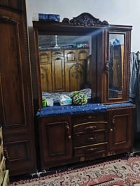 وبركاته مكلف بالنشر غرفة اخشاب للبيع الشراي يتصل07822330886 وكل الهلا ...