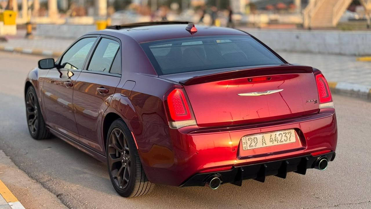 سلام عليكم 
اوباما 2018
كرايسلر s300 كولد اديشن فول الفول
كلين ماعده بارد بسيط بدون فتح
(بانوراما،كشنات خزن،رادار امامي،برده خلفية بلاد …)
ماشية 76الف ميل دخول جديد
السعر 263ورقة و بيه مجال كلش بسيط
رقم السيارة واسط و مكانها واسط _الكوت
***********
