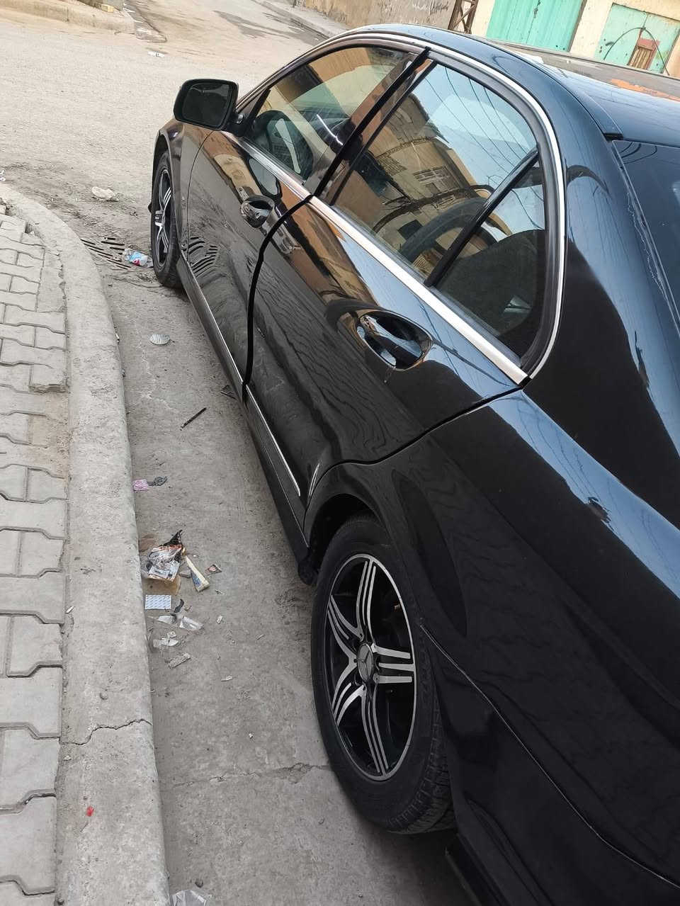سلام عليكم مارسدس c300 للاستفسار ***********
