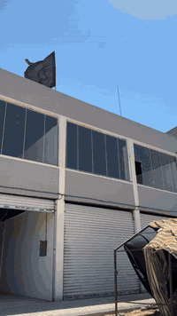 سلام عليكم 
محلات للايجار السنوي 
محلات مساحة الواحد 52 متر طابق أرضي الواجهة 4 متر نزال المحل 13 متر 
و قاعات الطابق الاول مساحة القاعة الواحدة 93 متر الواجهة 8 
مكان تجاري على شارع كوفة نجف مقابيل جامعة الكوفة 
مجاور دائرة التجارة ( أول متنزل من جسر مستشفى الصدر على شارع الكوفة على ايدك اليمنى ) ملاحضة / موقع تجاري 100% 
(وتوجد ساحة مقابيل المحلات)
للاستفسار اكثر الاتصال على الرقم 
× اني بس ناشر للمجمع ما اعرف الاسعار 
***********
