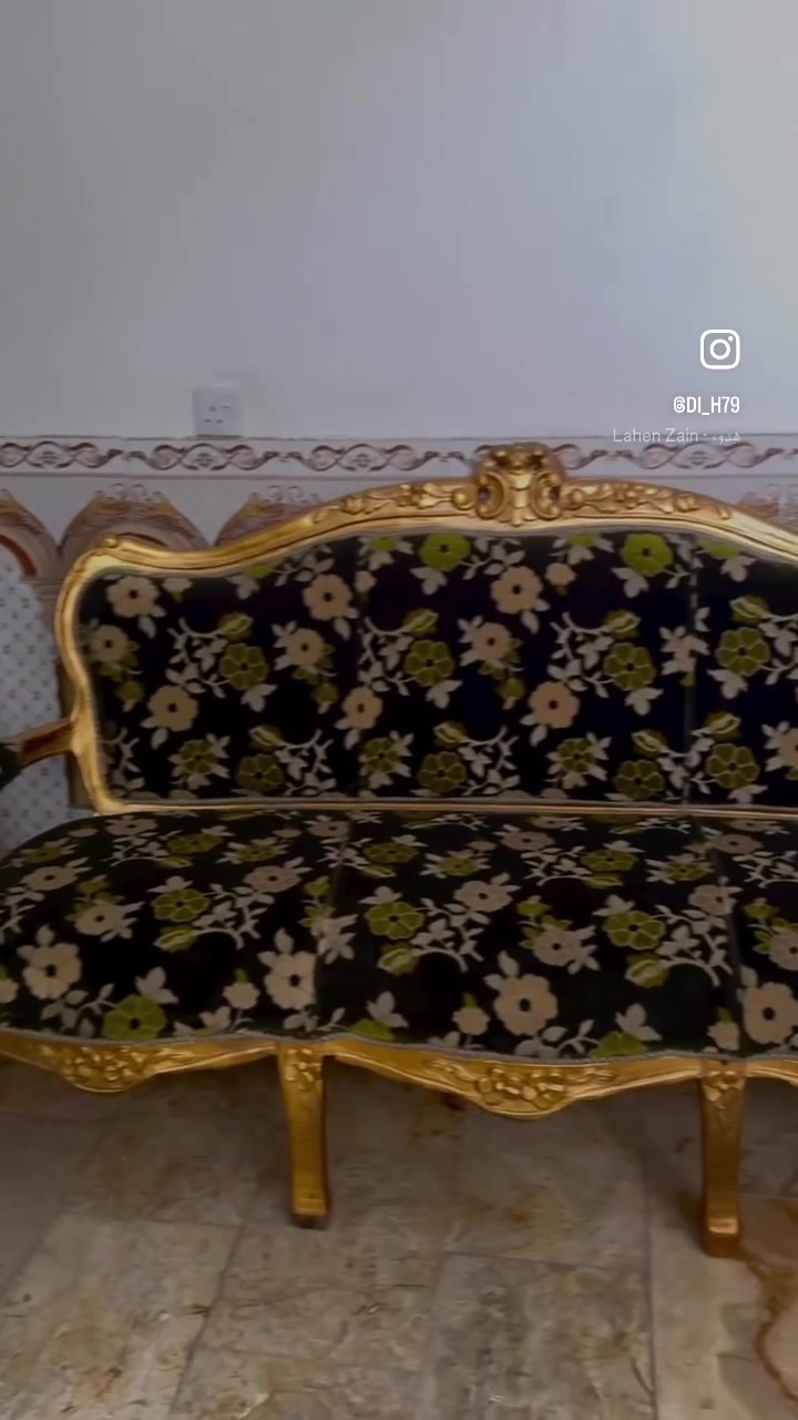 طقم ملكي ب ١٥٠


**إذا كنت صاحب هذا الإعلان وتريد حذفه لأي سبب، رجاءا أرسل رسالة إلى الدعم الفني**