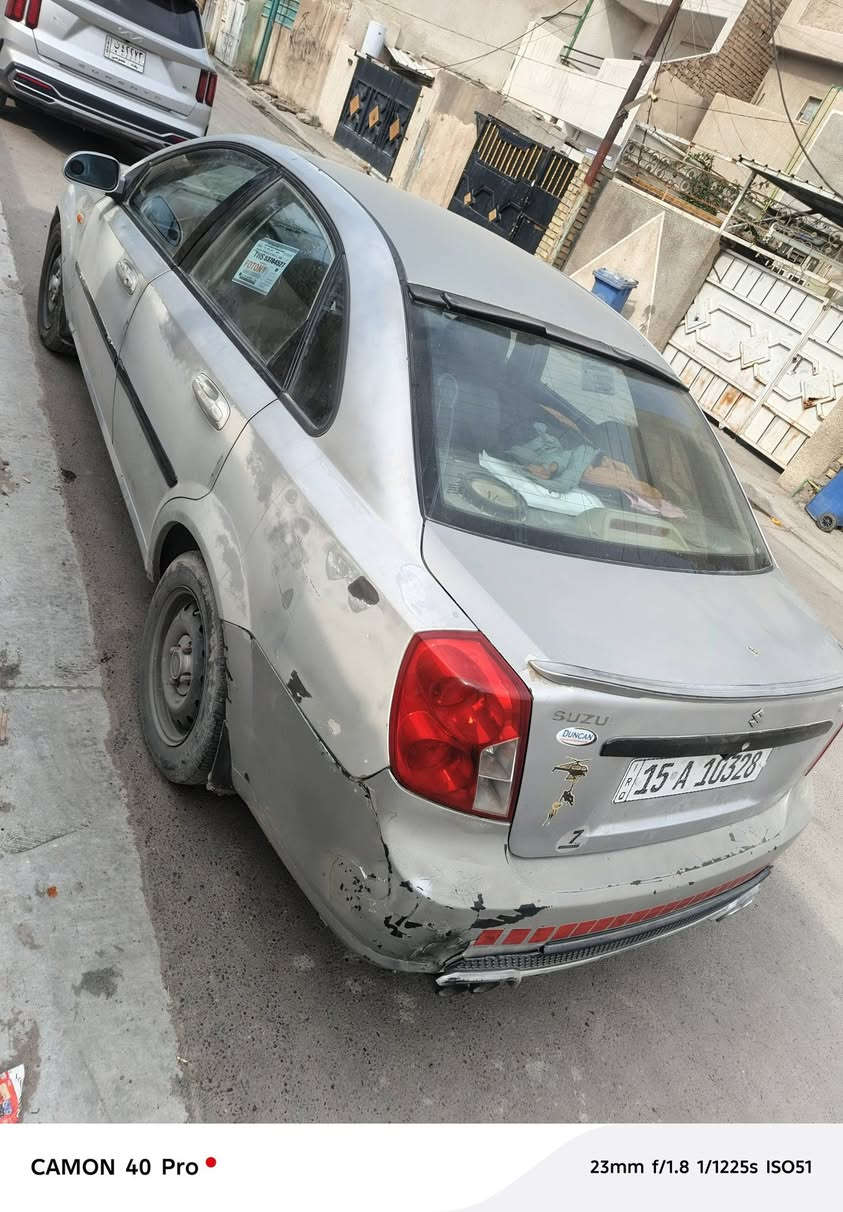 السلام عليكم
للبيع  شوفر  فورنزه
رقم جديد دولي
هزه جديده 
حداديه نص عمر بأسمي
50 ورقه وبيه مجال

***********
