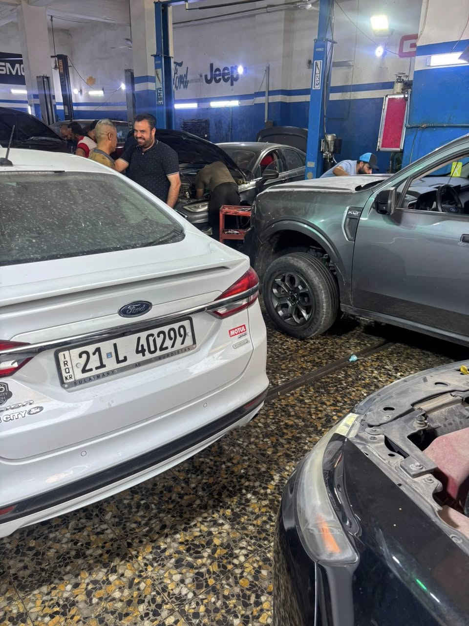 تحيه  طيبه عليكم احبتي … جانب من عمل الورشه للأسبوع الماضي  … نتشرف بيكم في مركزنا …♦️ضمان مواد + عمل 
♦️تبديل زيوت المحرك والگير الاصلي المتوركرافت
♦️تبديل فلاتر المحرك والهواء والتبريد الاصلي 
♦️تبديل بلكات الموتوركرافت الاصلي 
♦️تبديل وانربمب لمختلف احجام المحرك
♦️تبديل او تنظيف النوزلات والچويتر مع البرمجه
♦️برمجه حساسات الاطار من شركه لانج العالميه
♦️للحجز والاستفسار 
♦️ مركز  صيانة وقطع الغيار 
الحاج عباس واولاده 
الاول في عالم الفورد 
خبره ٦٠ عاما في قطع الغيار 
🛻🚘🚕🔧
العنوان 👉👉👉👉
بغداد ساحه الطيران 
مدخل الشيخ عمر 
١٠٠ متر ع اليمين
للحجز والاستفسار 
***********
***********
***********
متوفر خدمه توصيل 
 🚚 بغداد ٥ الاف + محافظات 

موقع المحل ع شبكه ويز

استخدم Waze للقيادة إلى الحاج عباس حميد واولاده, بغداد, بغداد محافظة: https://waze.com/ul/hsvztdeum6

