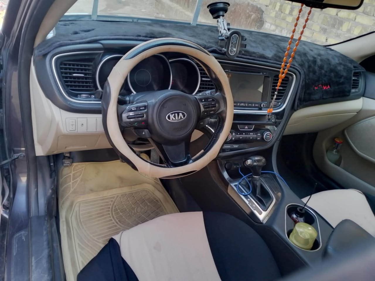 كيا اوبتما 2015 EX رقم بسمي رقم جديد فول عدى البنوراما  ضربته بنيد و جاملغ مو قويه امريكي  السعر 105 وبيه مجال مكان كربلاء طويريج 

‭0790 165 2517‬

‭0774 469 2664‬

Mahmood AlNajar خاص كربلاء, العراق
