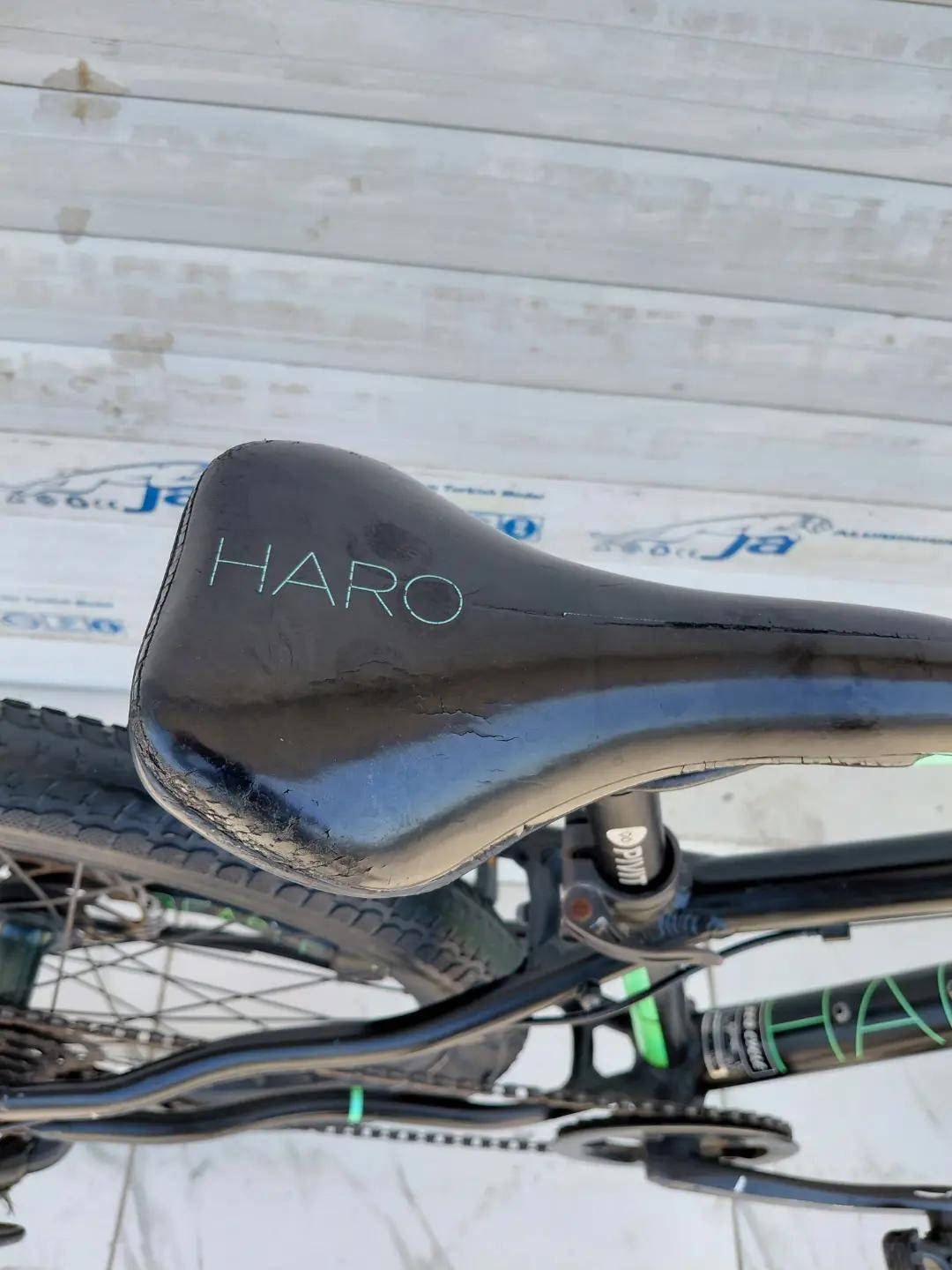 HARO حجم 24 فول المنيوم دراجة مميزة واحترافية 7 سرعات من SHIMANO السعر 215 الف شامل التوصيل    ✈يوجد توصيل لجميع المحافضات ✈ كركوك مدخل سايدين حي الاسرى والمفقودين  معرض ابو شيفان ( *********** )
