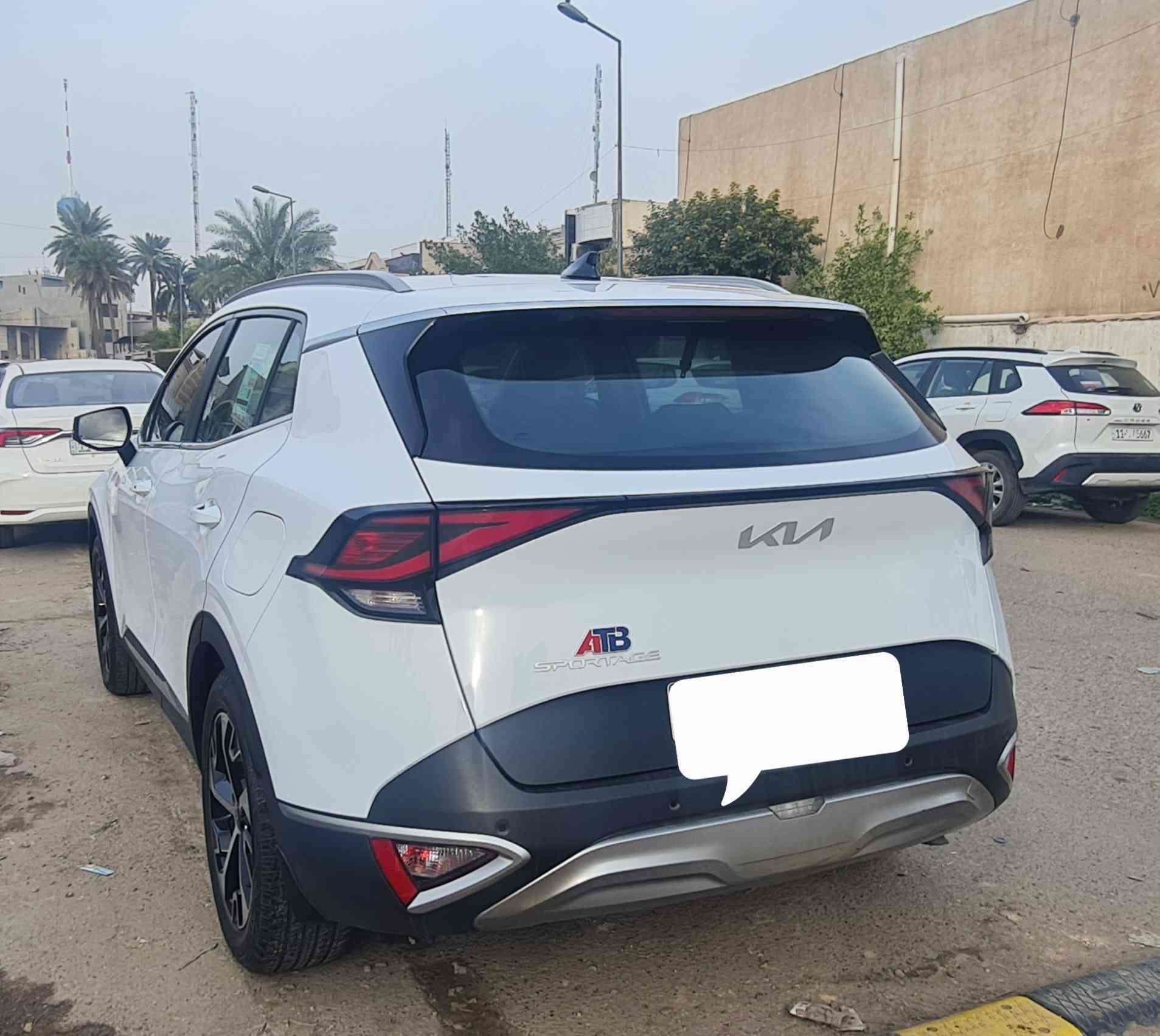 اسلام عليكم
سبورتج ٢٠٢٤ خليج شركة [NM] وبعده بالضمان وتبديلات الدهن بالشركه
رقم اربيل انكليزي وبأسمنه
ماشيه ٥٥ كم
السيارة مكفوله من ناحية الضرر والصبغ والبارد 
ومواصفاته معروفه
العنوان الحارثيه شارع الكندي
السعر ٢٢٢$
***********
