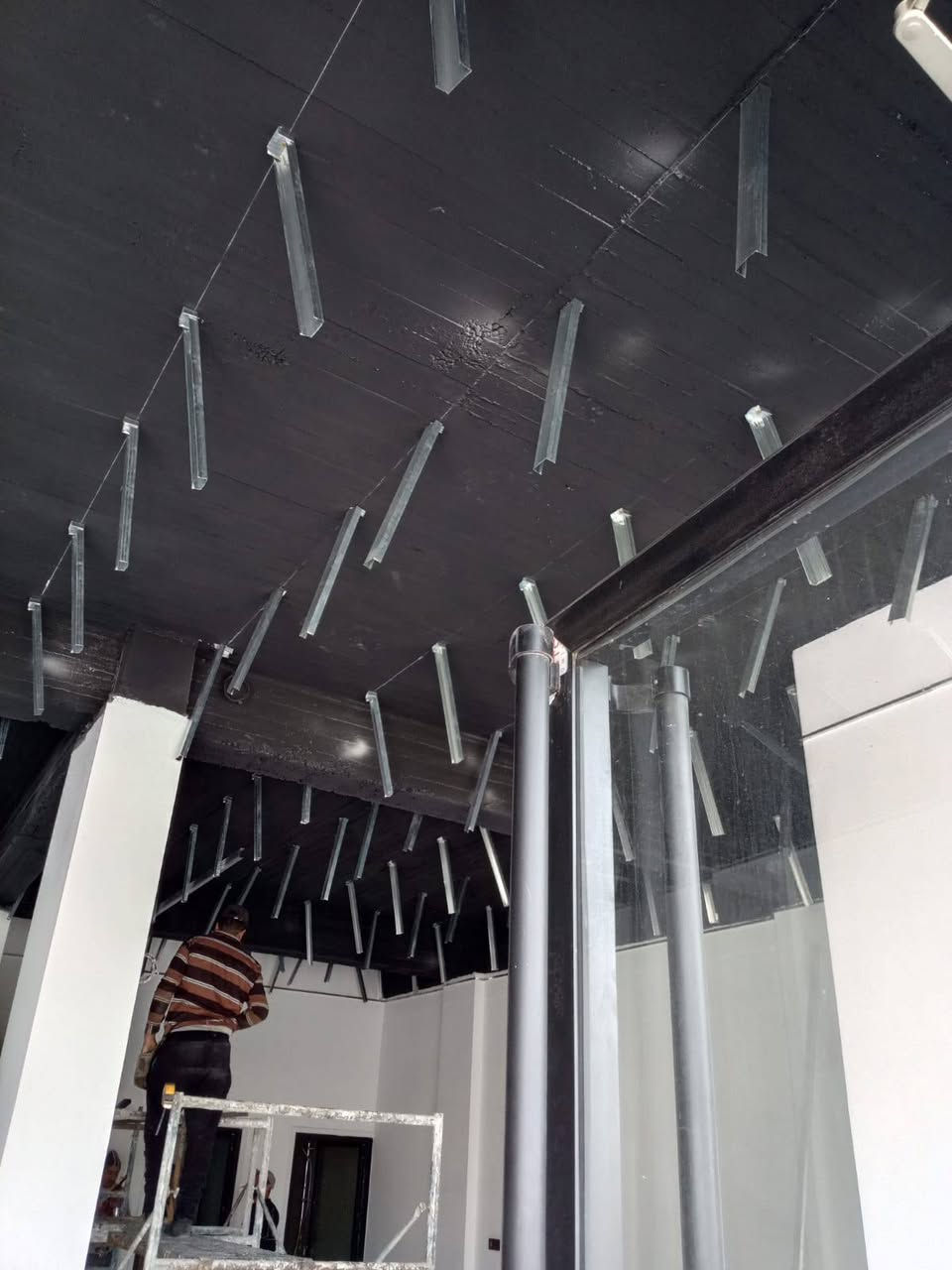 الفولت لاعمال الديكورات
✨ حوّل أحلامك إلى حقيقة مع لمسة من الإبداع! ✨  
    
  هل تحلم بمنزل عصري يجمع بين الأناقة والعملية؟ 🤩 نحن هنا لتحقيق ذلك!  
    
  نحن متخصصون في:  
        🏡 أعمال الديكورات الحديثة: من التصميم إلى التنفيذ، نضمن لك لمسة فنية فريدة تعكس ذوقك.  
     💡 الأعمال الكهربائية: تأسيسات، صيانة، وتمديدات آمنة وموثوقة.  
  اترك لنا مهمة تحويل مساحتك إلى تحفة فنية! 🎨  
      تواصل معنا الآن للحصول على استشارة مجانية! 📞  ***********
    
  #ديكور #تشطيبات #كهرباء #تصميم_داخلي #منزل_أحلام #إبداع #عصري #فن #خدمات_منزلية
