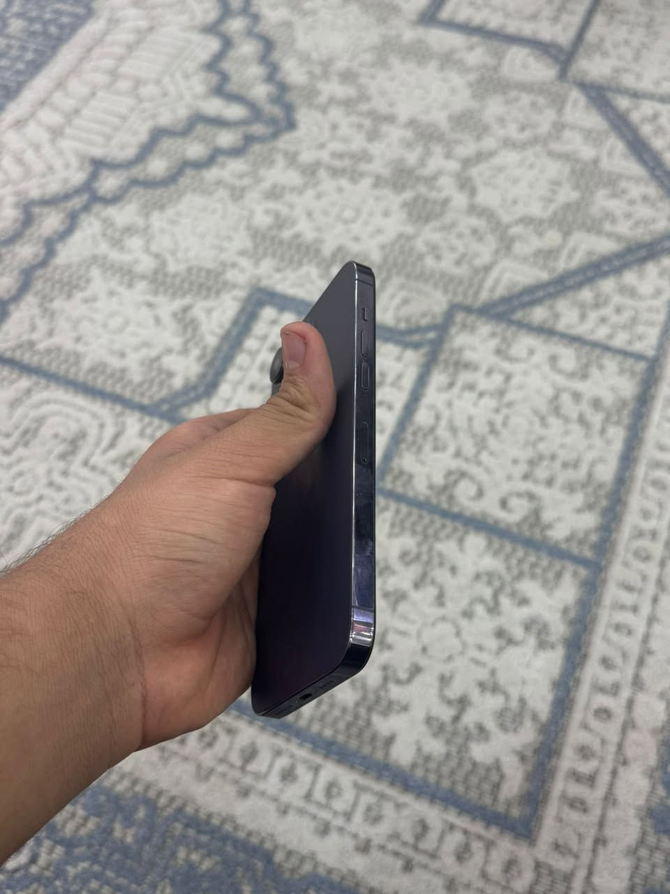 14 pro max 
256
بطاريه 87
مبدل شاشه 
الجهاز نضيف مكفول بس الشاشه 
سعر 550
***********
مكاني الشعب
