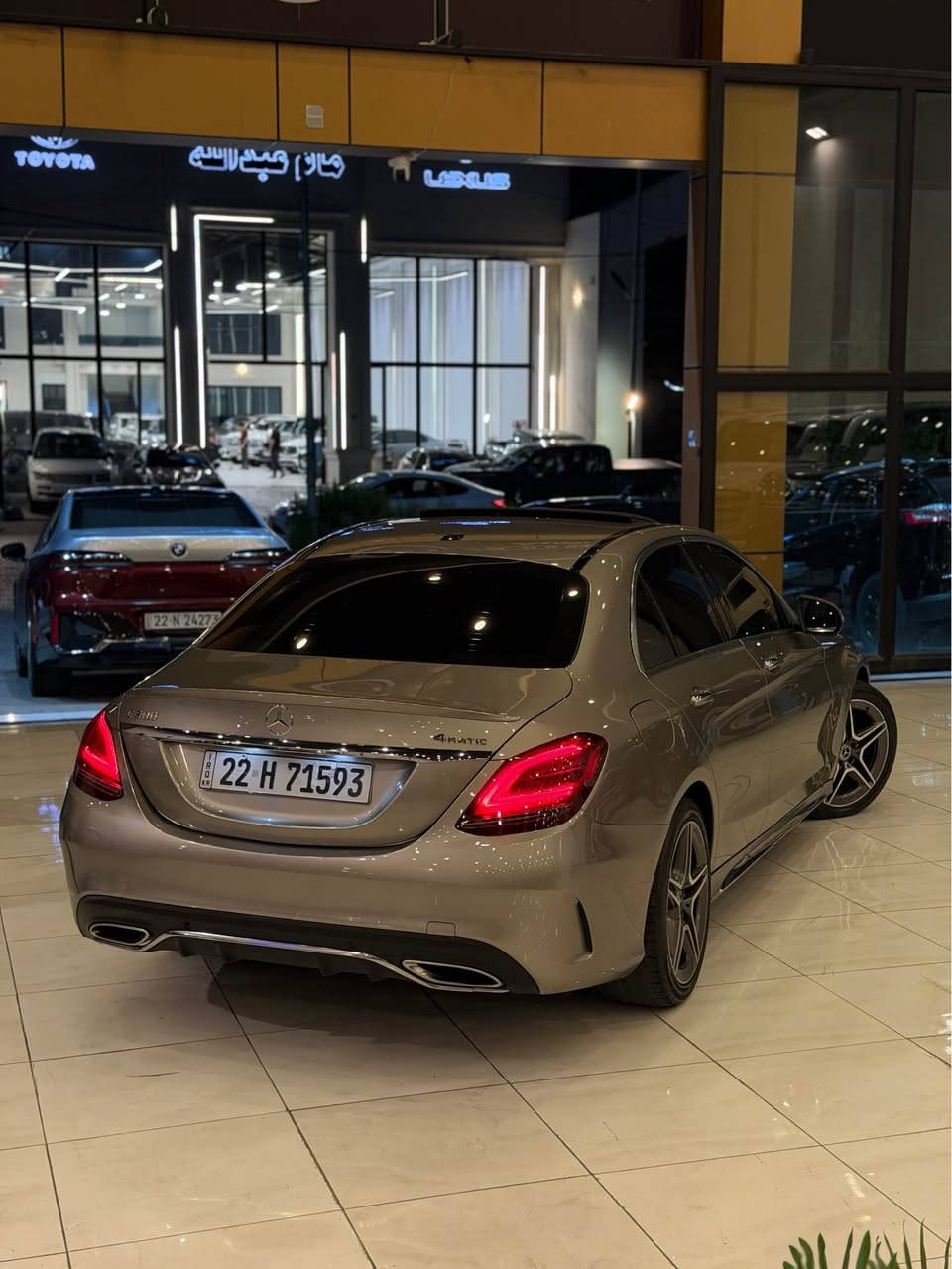 C300 2020 4matic clean 
سي 300 فورماتيك 2020 بدون صبغ سعر مناسب 
سيارة مواصفات فول لعد الگيج شاشة 
بدون دواخل السيارة 
اربيك ستيرن و بدردة تاگ 
سيارة بس بيه 3 اماكن شبر شبر PDR 
سماعات بورمستر 
كشنات هيتر 
سلايد 
فور ويل 
هواي مواصفات بيه 
سيارة ماشية 68 الف مايل 
سعر جوة كل السوگ 225 ورقة مجال حق الجية 
واتساب *********** أربيل, العراق
