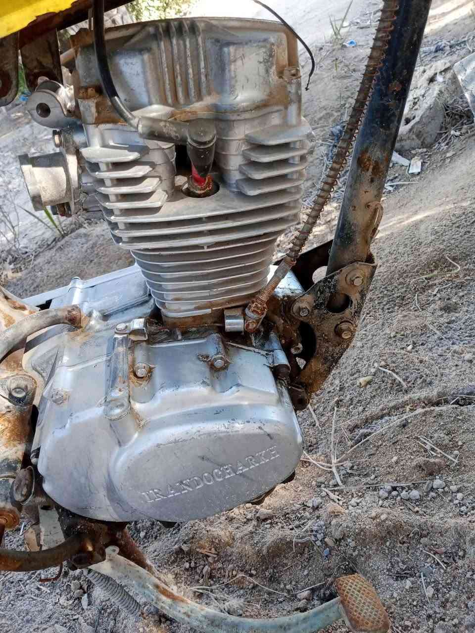 دراجه للبيع سعر ٨٠ وبيها مجال لتواصل ***********
