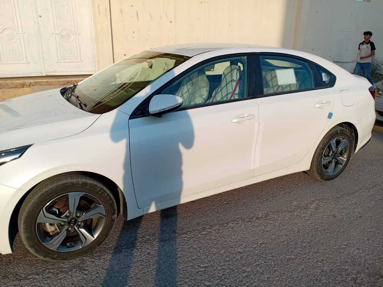 سلام عليكم كيا سيراتو مديل ١٩ كفاله فول عده البصمه والفتحه بغداد دولي مكينه مامفتوحه كير حداديه تبريد ثلج شرط مكفولات سعر ١٥٠ وبيه مجال هاذه رقمي ***********
