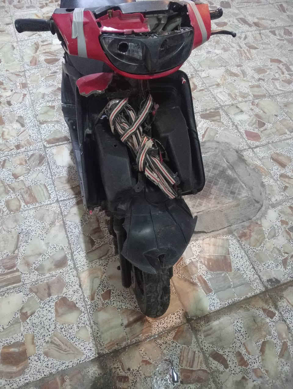 دراجه فراشه ماكينه نظيفه رادلها صفحه مال هندر الدراجه شغاله من كهربائيات استوى مبدل دهن ونبدل كابريتر جديده 772 712 5663 السعر 175 وبيها مجالم مكاني البصره المعقل خمسه ميل


**إذا كنت صاحب هذا الإعلان وتريد حذفه لأي سبب، رجاءا أرسل رسالة إلى الدعم الفني**